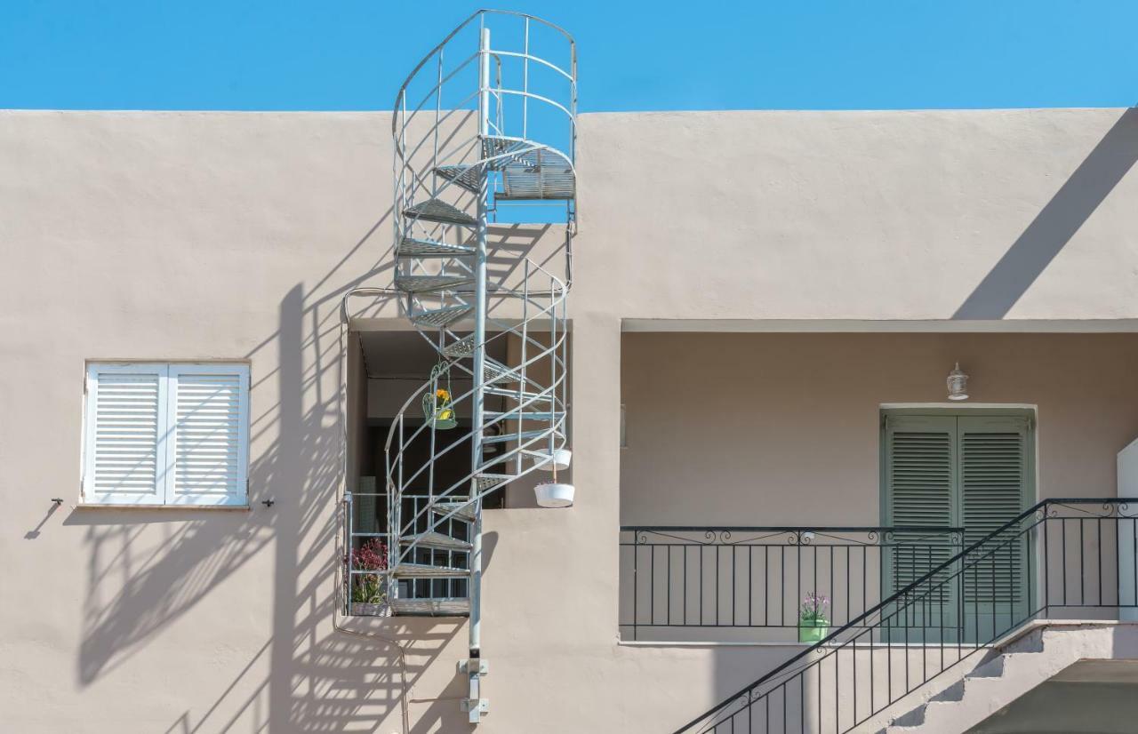 Kallas Apartments Laganász Kültér fotó